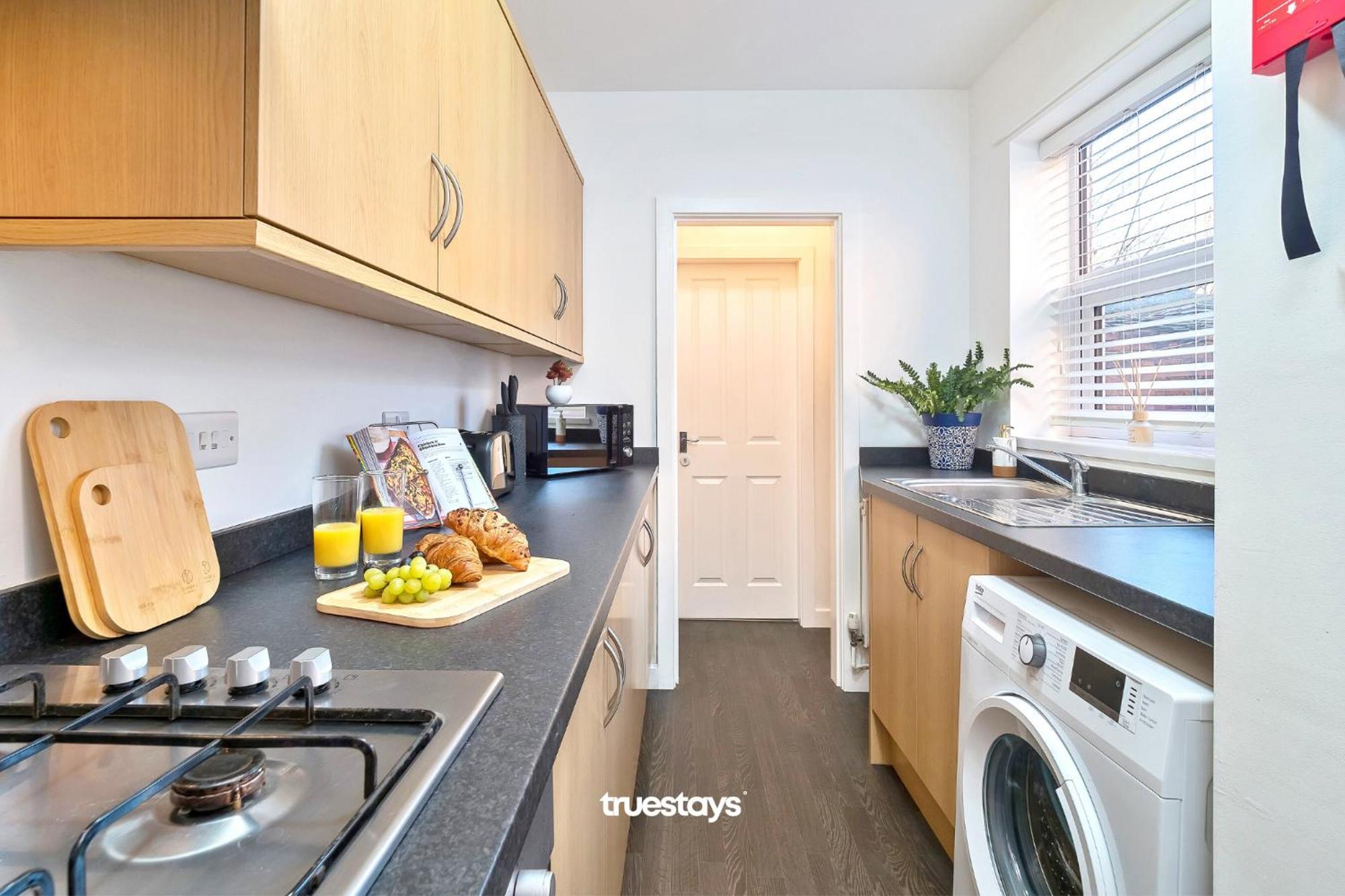 Nursery House By Truestays - 3 Bedroom House In Stoke-On-Trent Exterior foto