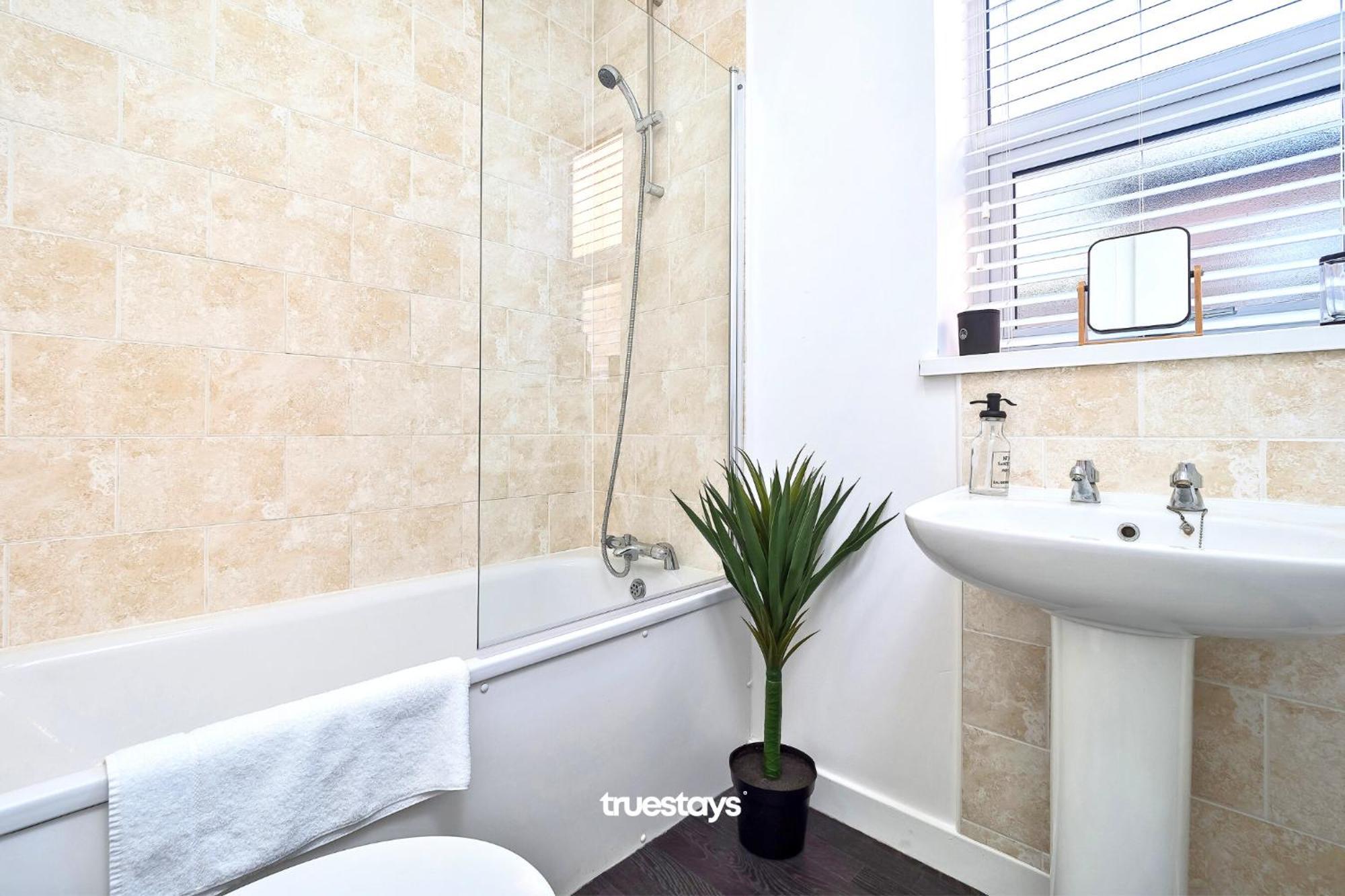 Nursery House By Truestays - 3 Bedroom House In Stoke-On-Trent Exterior foto